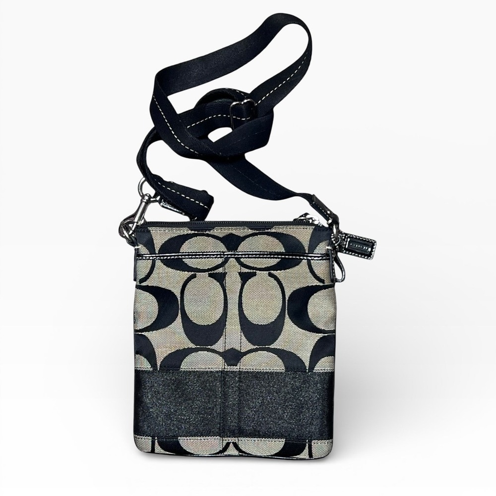 Coach Signature Stripe Swingpack Bag Black Grey Jacquard Crossbody Small‎ Y2K
